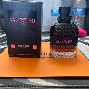 Valentino Uomo Intense Black and Pink Bottle